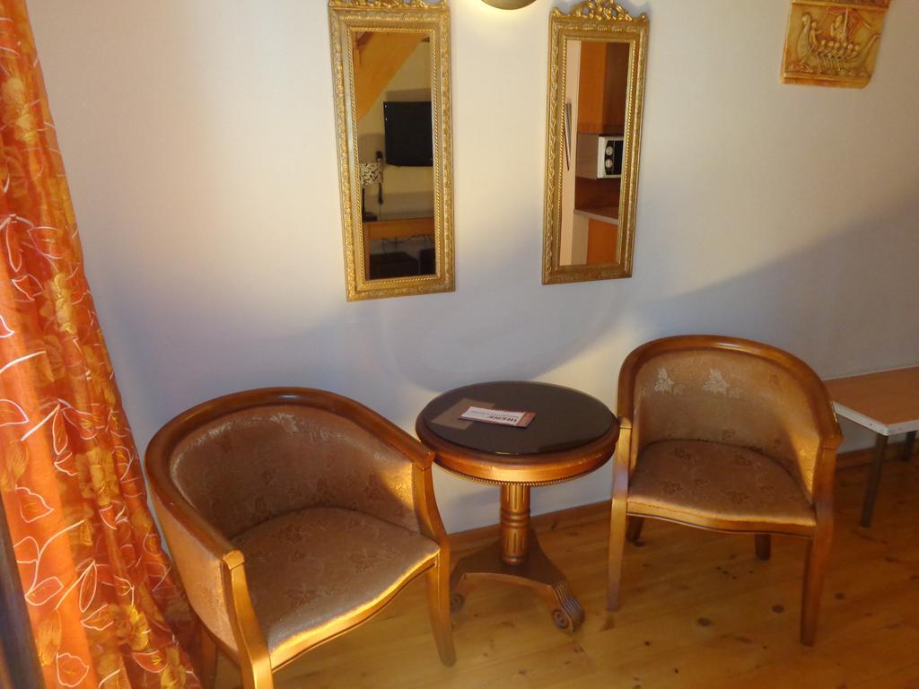 Irene Maisonettes Chania  Rum bild